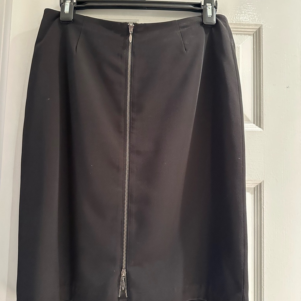 Laundry By Shelli Segal Black Pencil Skirt with Slit